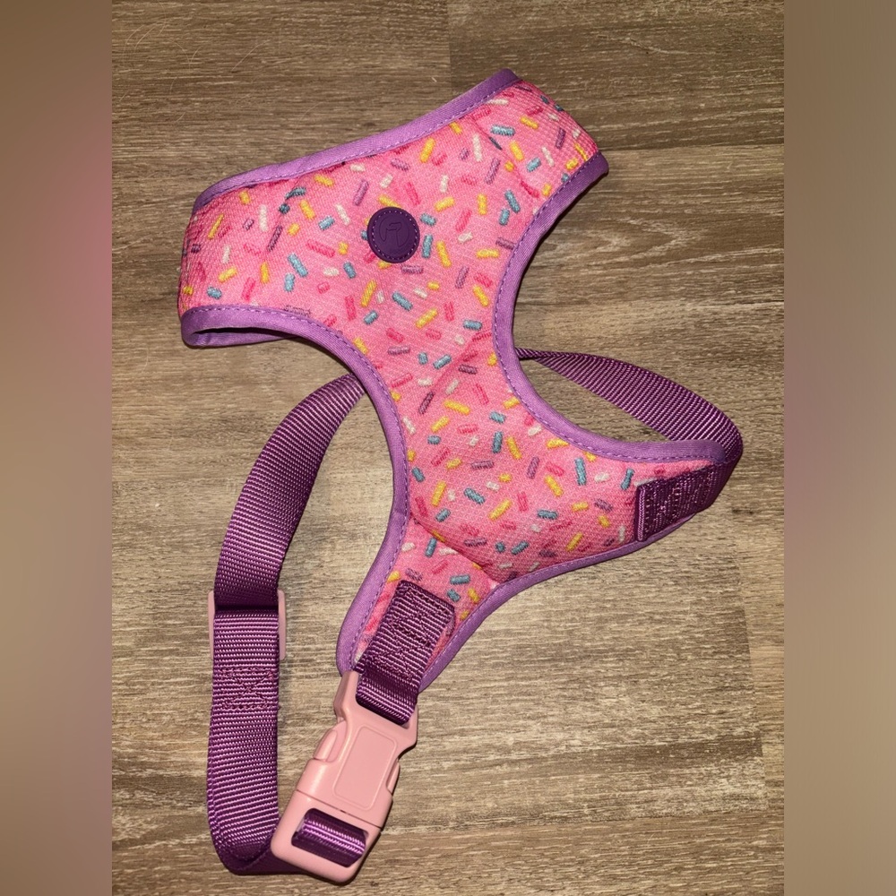 Sprinkles dog harness size large
